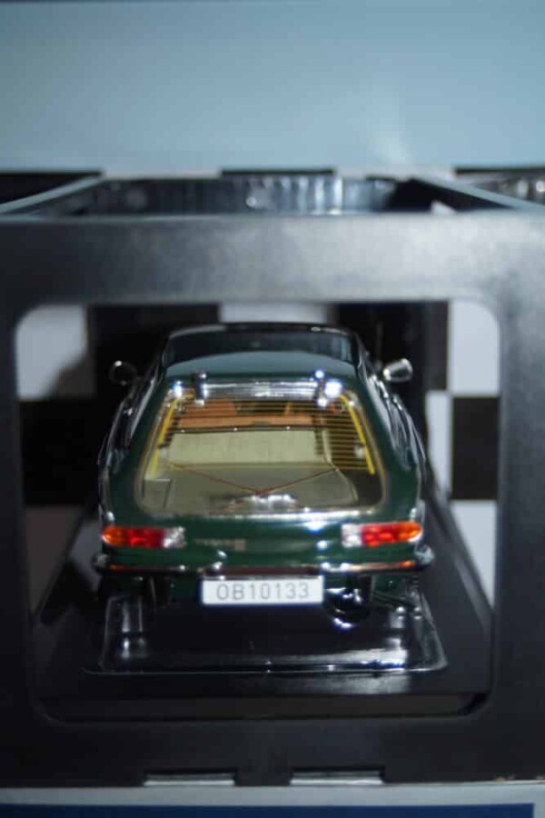 Norev volvo 1800 es 1973 dark green 1:18 scale 188720