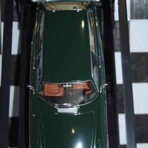 Norev volvo 1800 es 1973 dark green 1:18 scale 188720