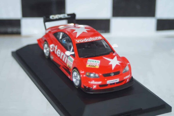 Schuco opel astra v8 coupe dtm presentation 2004  1:43 ref 04892 ltd 888