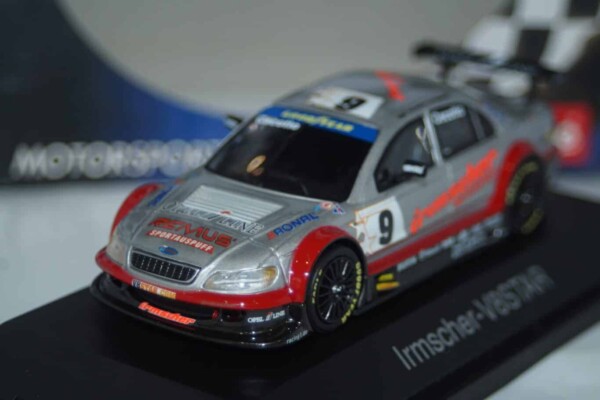 Schuco opel v8 star irmscher 1:43 ref 04821
