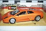 Burago lamborghini huracan lp 610-4 in green 1:18 scale ref 11038