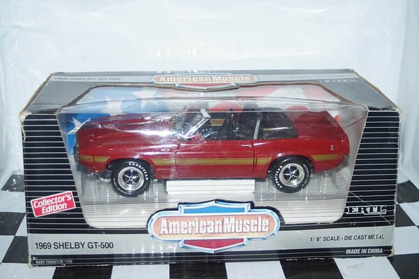 Ertl 1969 shelby gt-500 in red, 1:18th ref 7350