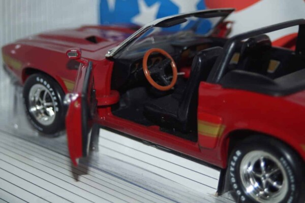 Ertl 1969 shelby gt-500 in red, 1:18th ref 7350