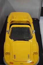 Hotwheels ferrari dino 246 gts yellow 1:18th ref 23920