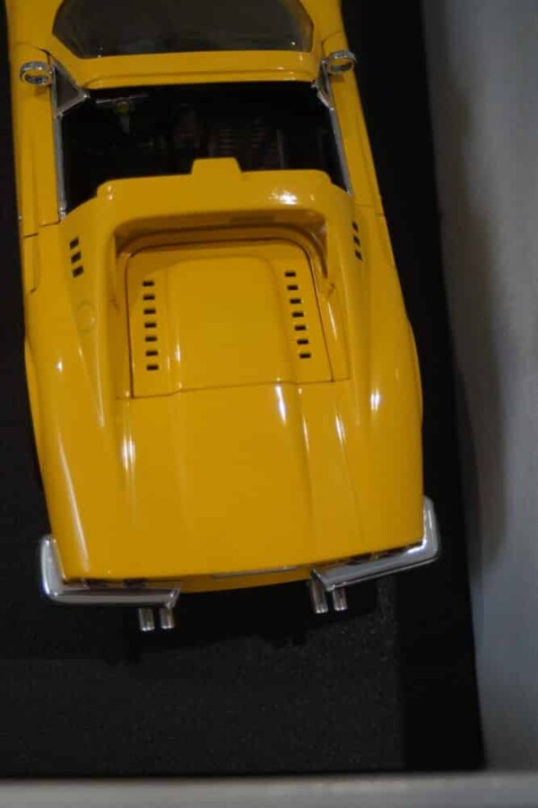 Hotwheels ferrari dino 246 gts yellow 1:18th ref 23920