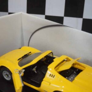 Hotwheels ferrari dino 246 gts yellow 1:18th ref 23920