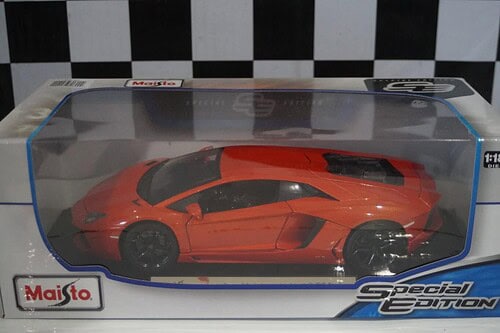 Maisto ferrari f50 1995 red 1:18 scale ref 31823
