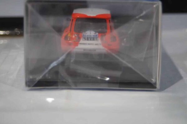 Spark renault 5 turbo no5 rally du var 1982 a.prost 1:43 resin sf197