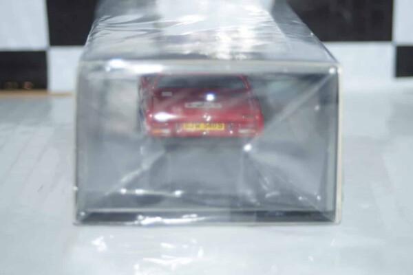 Spark triumph tr7 no2 winner ypres rally 1978 1:43 resin s7056