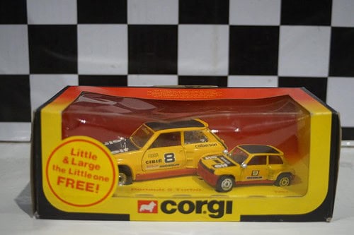 Corgi mazda (pick up) blue 1:36th ref 495
