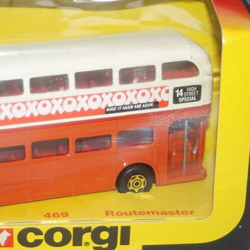 Corgi london routemaster bus oxo livery 1:36th 469