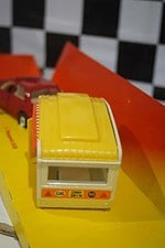 Corgi 1 peugeot 505 in red with caravan 1:36th ref 393 and 490