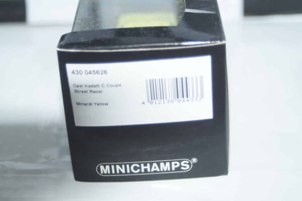 Minichamps opel kadett c coupe street racer 430 045626