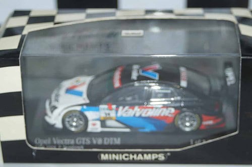 Minichamps opel vectra gts v8 dtm 2004 l.aiello 400 044404