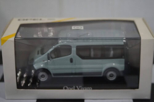 Minichamps opel vivaro(green) ref 1#91628121799055 in 1/43rd