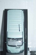 Minichamps opel vivaro(green) ref 1#91628121799055 in 1/43rd