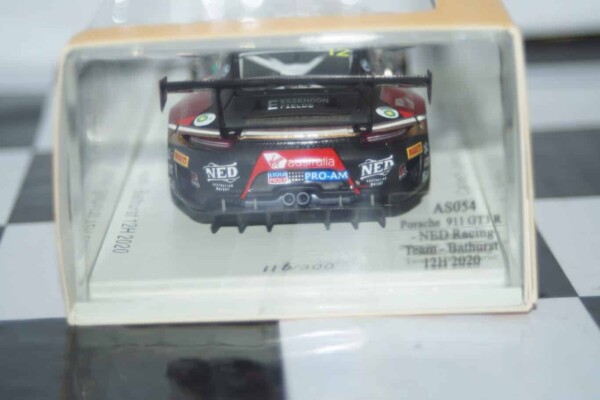 Spark porsche 911 gt3 r bathurst 12h 2020 1:43 resin as054 ltd 300