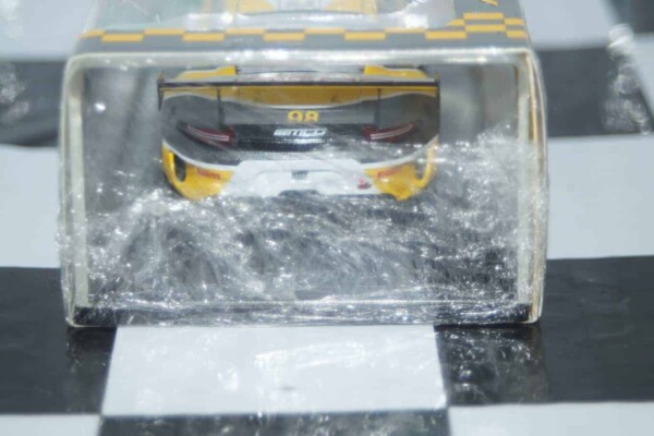 Spark porsche 911gt3 r macau 2019 1:43 ref sa211 ltd 500