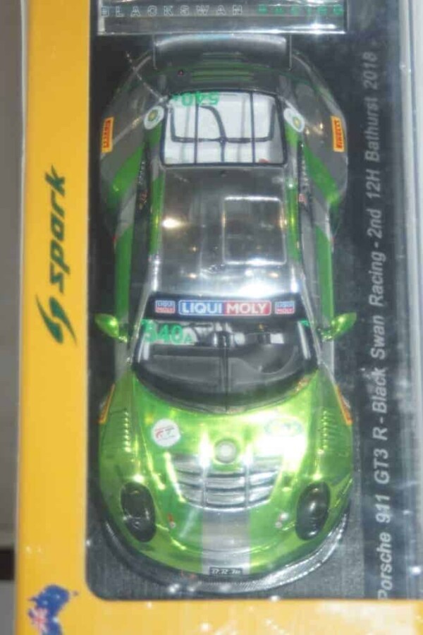 Spark porsche 911 gt3 r 12h bathurst 2018 1:43 ref as026 ltd 300