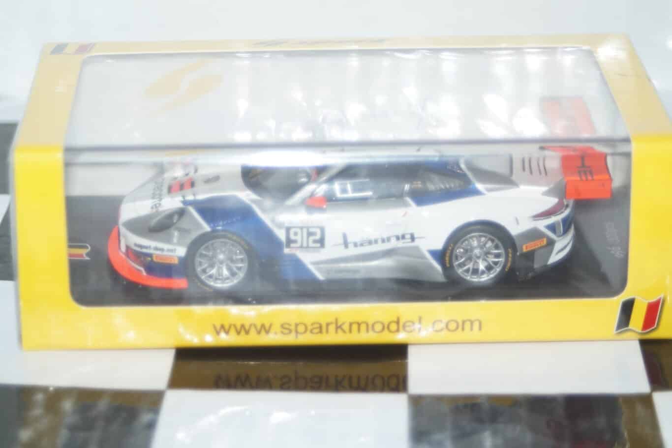 Spark Porsche 911 GT3 R 24H SPA 2017 1:43 REF SB152 LTD 300
