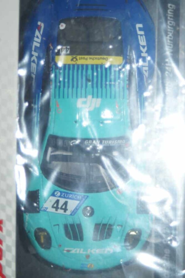 Spark porsche 911 gt3 r gt 24h nurburgring 2018 1:43 ref sg407 ltd 300