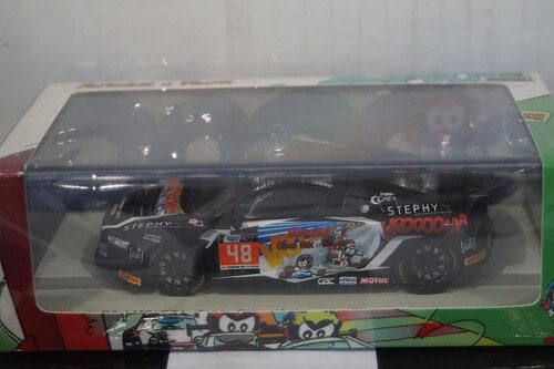 Spark audi r8 lms gt4 2018 1:43 sp243