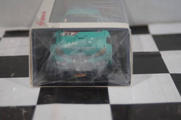 Spark bmw m6 gt3 24h nurburgring 2019 1:43 sg525 ltd 500