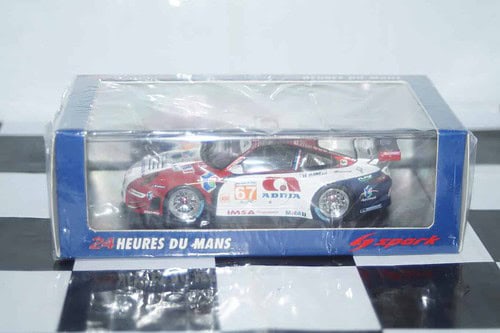 Spark porsche 997 gt3 rsr lm 2010 1:43 ref s2581
