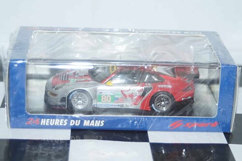 Spark porsche 997 gt3 rsr lm 2011 1:43 ref s3422