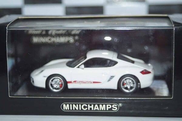 Minichamps porsche cayman s 2005 white, 400 065621 ,1:43