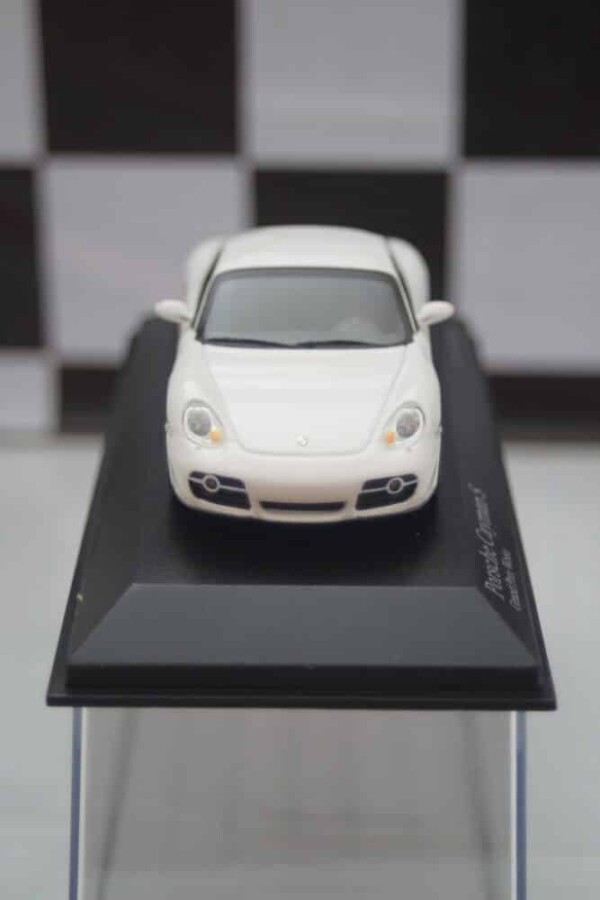 Minichamps porsche cayman s 2005 white, 400 065621 ,1:43