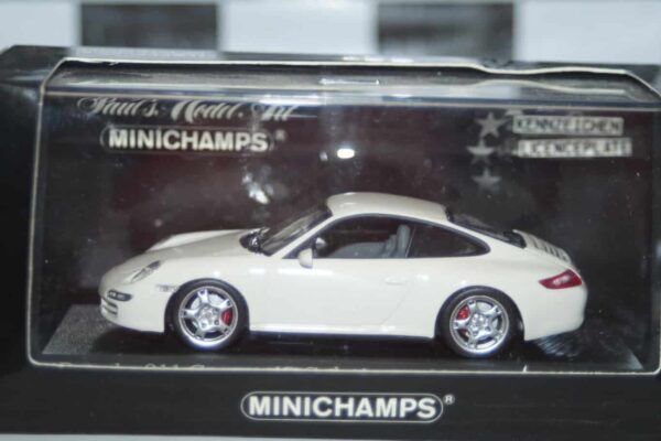 Minichamps porsche cayman 24h nurburgring 2007, 436 076702 ,1:43