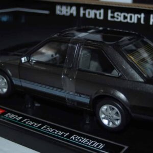 Sunstar ford escort rs 1600i 1984 graphite grey (rhd) ref h5000r 1:18 scale uk exclusive