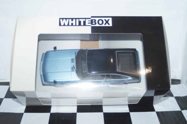 Whitebox toyota celica xx 1:24 wb124155