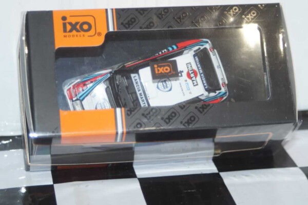 Ixo lancia delta intergrale safari 1990 a.fiorio rac425b.22 1:43