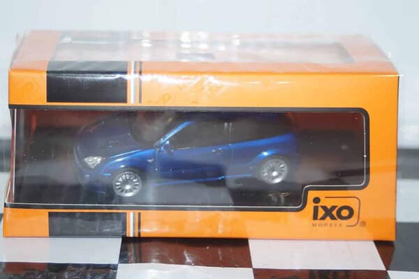 Ixo ford focus custom 1999 blue clc467n.22