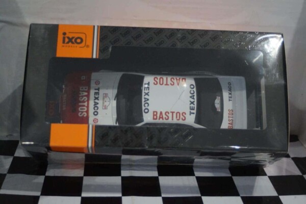 Ixo opel manta 400 rally ypres #5 1985 1:18 18rmc134.22