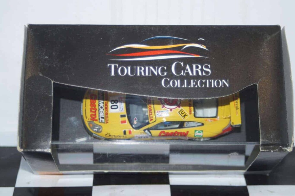 DV4700 ONYX VITESSE PORSCHE 911 GT3R 2000 LE MANS