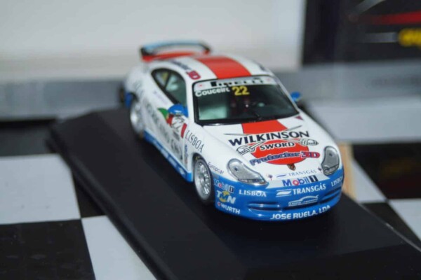 Onyx porsche 911 gt3 cup 1999 1:43 scale xcl017