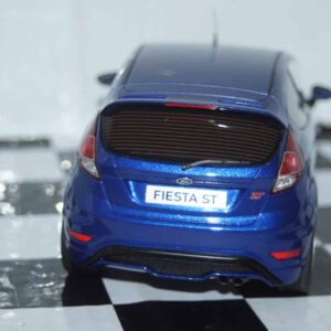 Otto ford fiesta mk7 st blue 2016 1:18 ot403