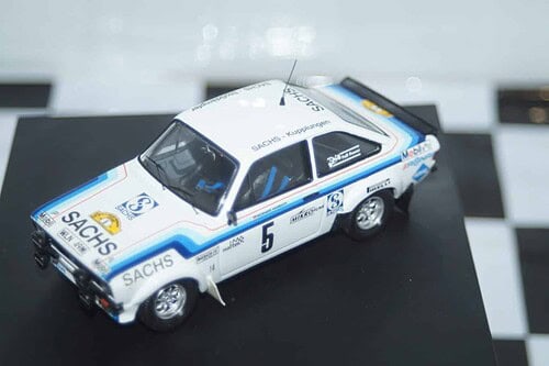 Trofeu ford escort mk1 duckries rally 1972 r.clark 1:43rd brl05