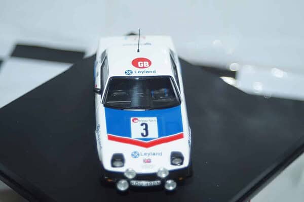 Trofeu triumph tr7 boucles de spa 1977 pond ref 2004