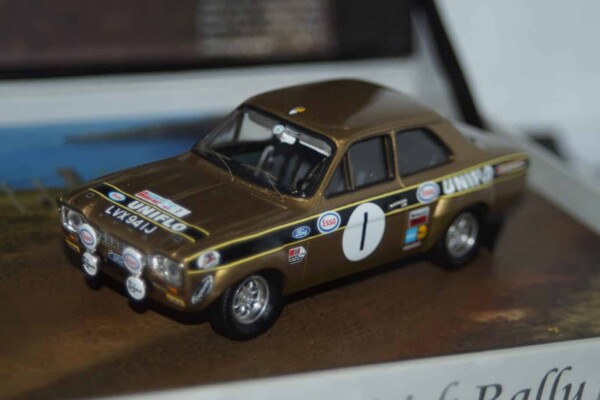 Trofeu ford escort mk1 duckries rally 1972 r.clark 1:43rd brl05