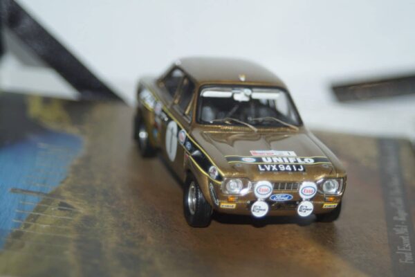 Trofeu ford escort mk1 duckries rally 1972 r.clark 1:43rd brl05