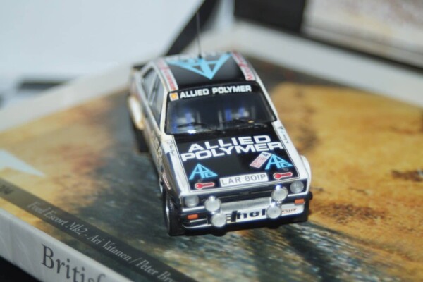 Trofeu ford escort mk2 r.a.c rally 1976 a.vatanen 1:43rd brl 06