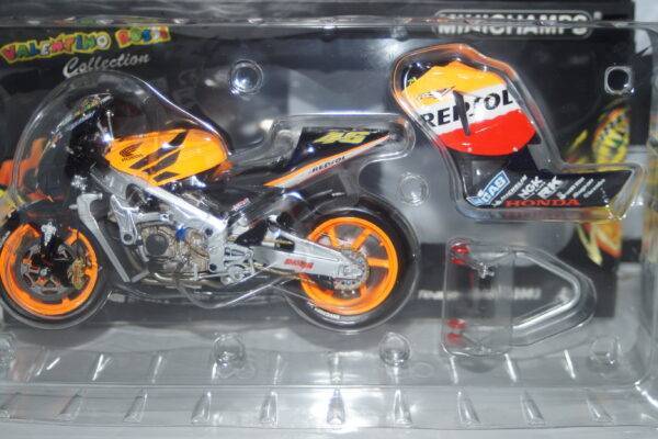 Minichamps honda rc211v motogp 2003 1:12th 122 037146