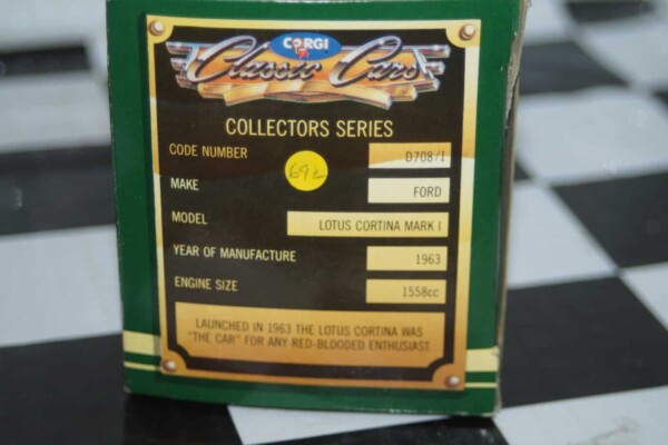 Corgi (classic cars) ford lotus cortina white 1:36th d708/1