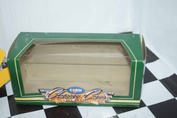 Corgi (classic cars) ford lotus cortina white 1:36th d708/1