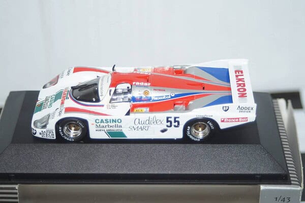 Quartzo porsche 956 long tail lemans 1986 qlm99014