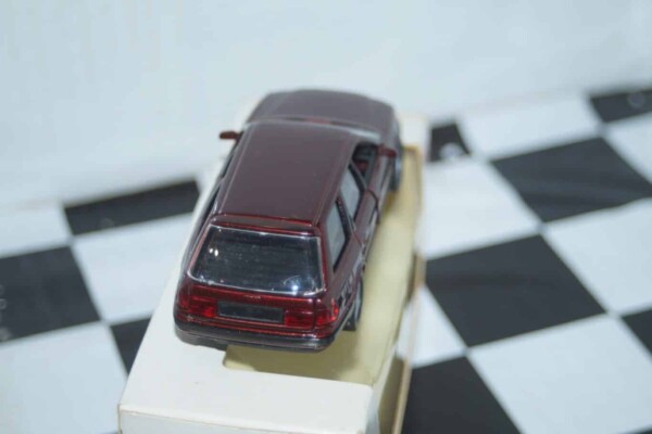 Schabak orion in dark red 1:43 ref 1093